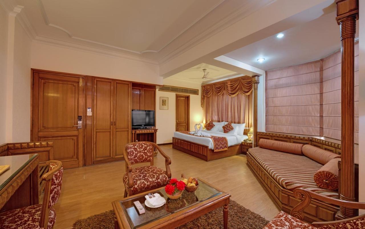 Hotel Baljees Regency Shimla Exterior foto